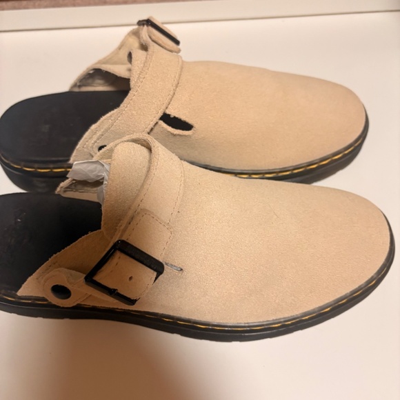 Dr. martens mules main image 7